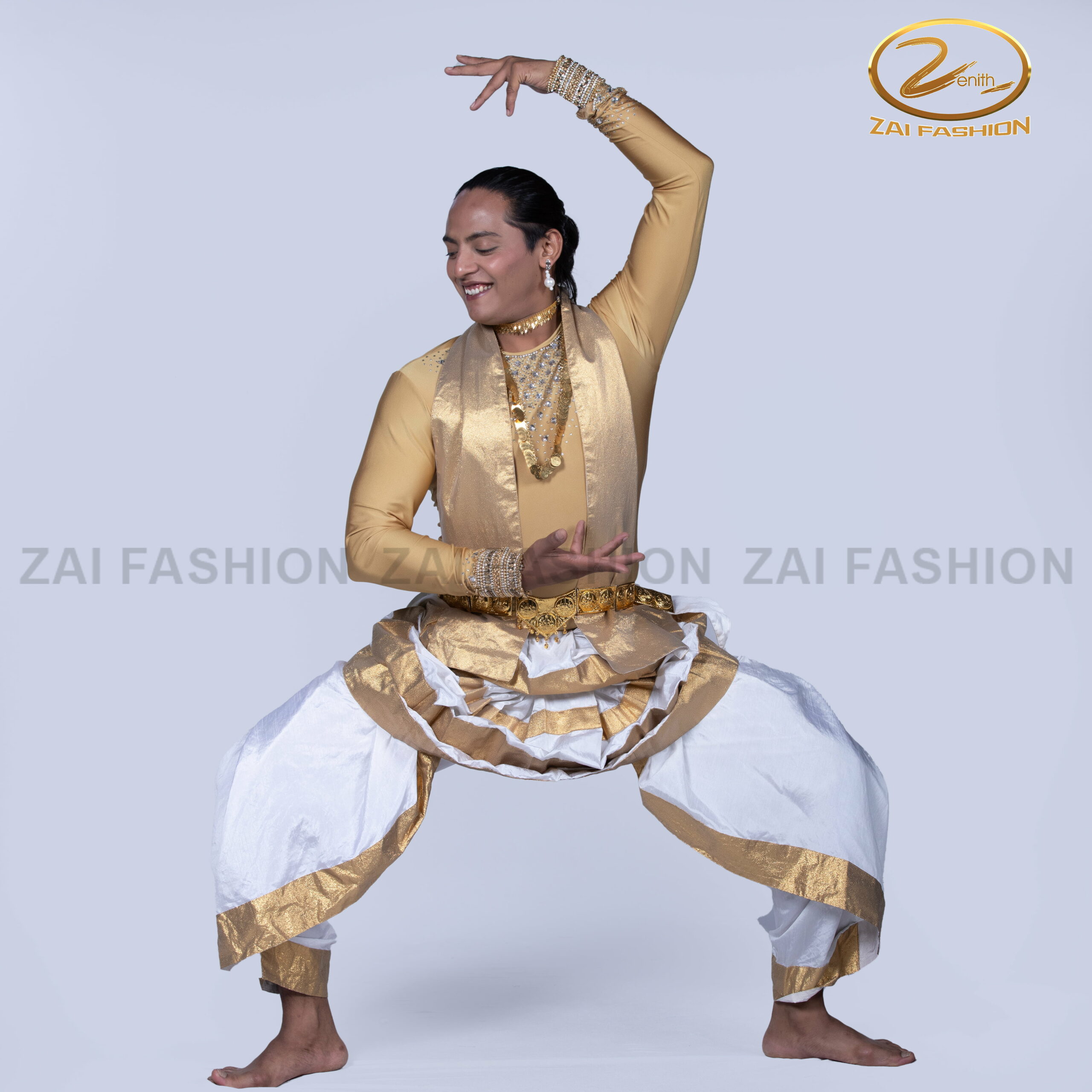 White & Golden Mohiniyattam Men Dance Costume - Image 4